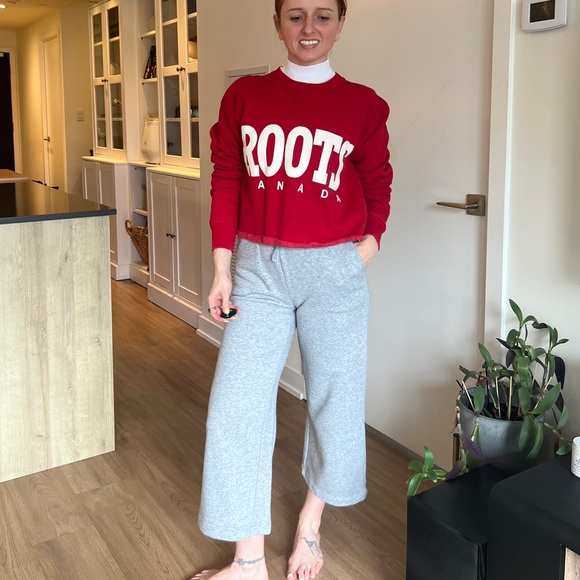 Vintage Cropped Roots Sweatshirt Red MENS SMALL - Picture 4 of 11